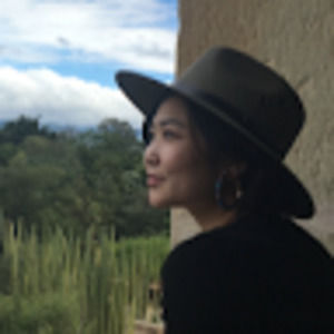 Meet your Posher, Victoria